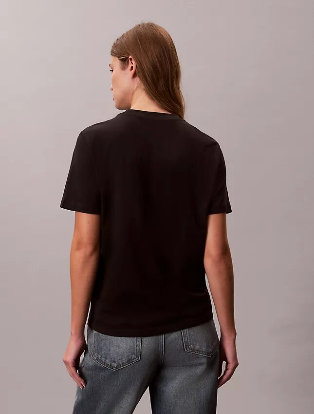 Camiseta clásica con gráfico de logotipo floral Camiseta clásica con gráfico de logotipo floral