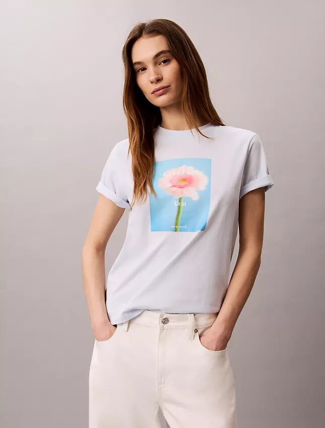 Camiseta clásica con gráfico de margaritas Camiseta clásica con gráfico de margaritas