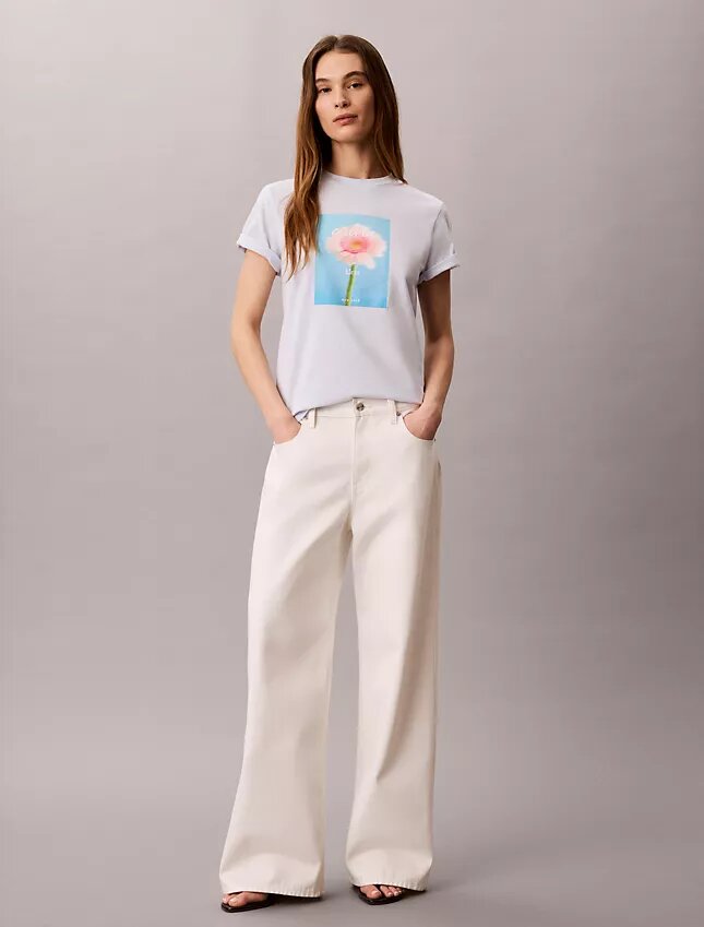 Camiseta clásica con gráfico de margaritas Camiseta clásica con gráfico de margaritas