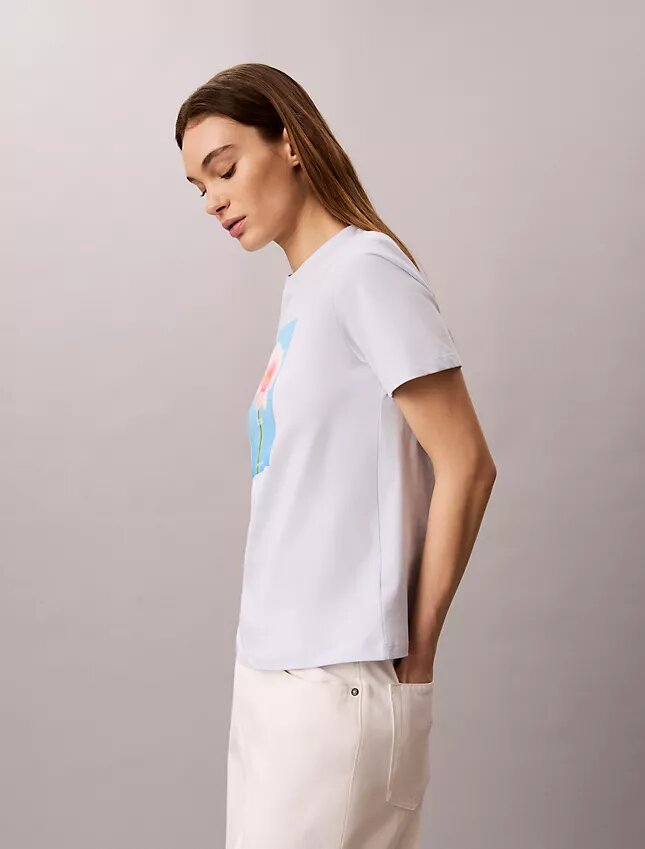 Camiseta clásica con gráfico de margaritas Camiseta clásica con gráfico de margaritas