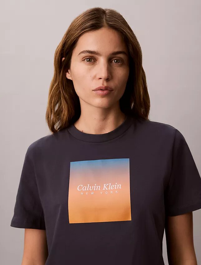 Camiseta clásica con gráfico de puesta de sol Camiseta clásica con gráfico de puesta de sol