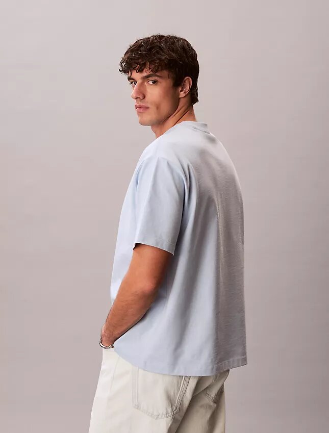 Camiseta clásica con gráfico del contorno del Monólogo Camiseta clásica con gráfico del contorno del Monólogo