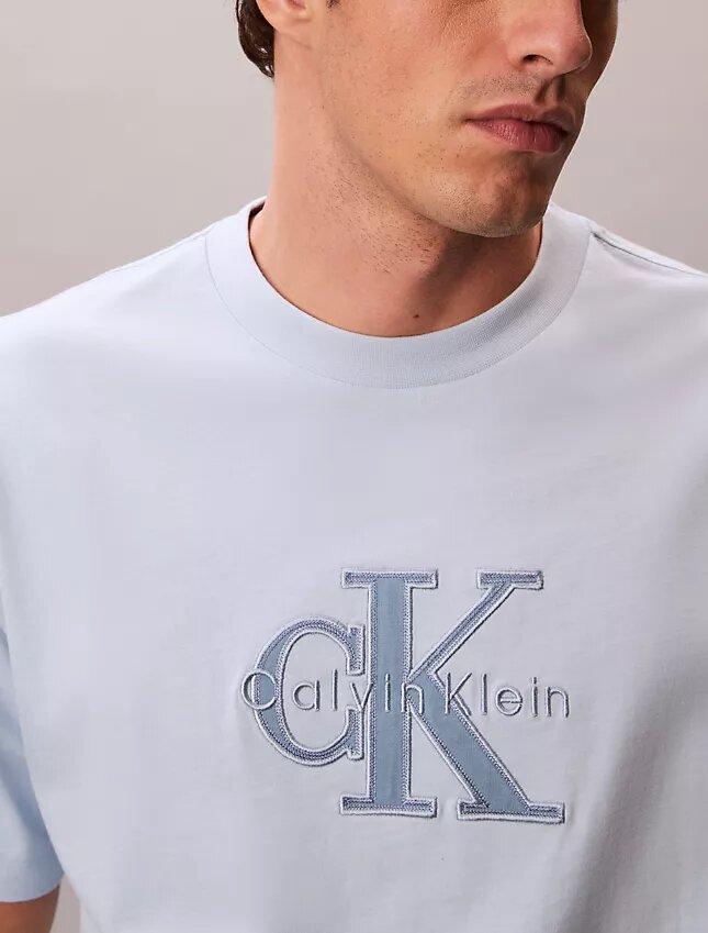 Camiseta clásica con gráfico del contorno del Monólogo Camiseta clásica con gráfico del contorno del Monólogo