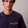 Camiseta clásica con gráfico del logotipo en letra pequeña Camiseta clásica con gráfico del logotipo en letra pequeña