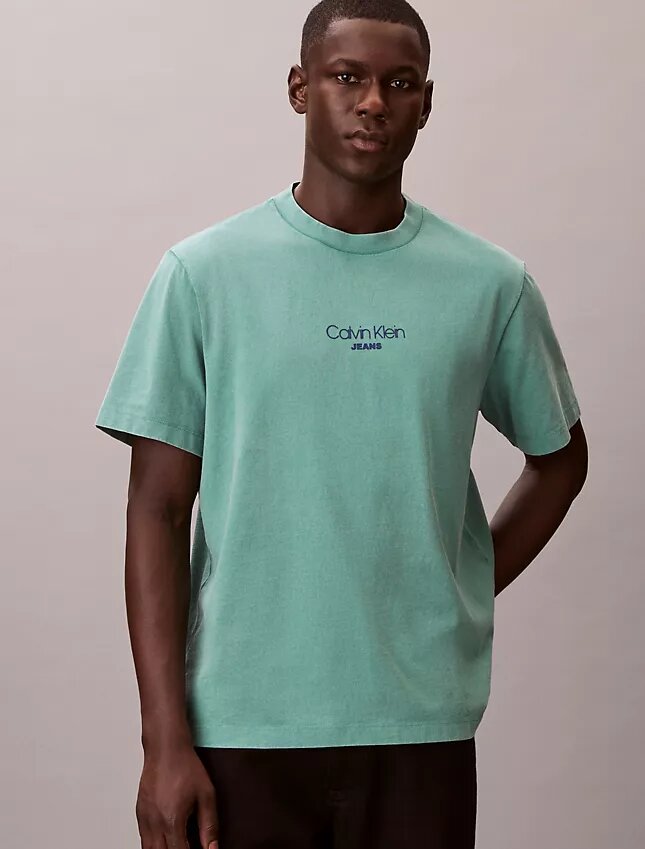 Camiseta clásica con gráfico del logotipo y lavado ácido Camiseta clásica con gráfico del logotipo y lavado ácido