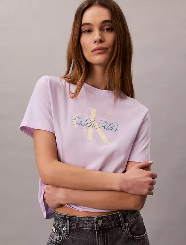 Camiseta clásica con gráfico «Script Monologo» Camiseta clásica con gráfico «Script Monologo»
