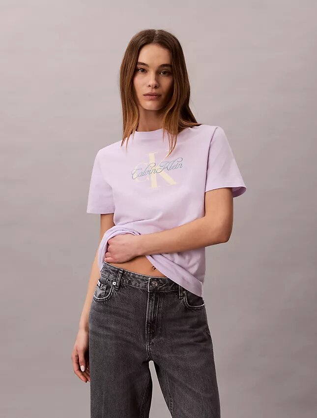 Camiseta clásica con gráfico «Script Monologo» Camiseta clásica con gráfico «Script Monologo»