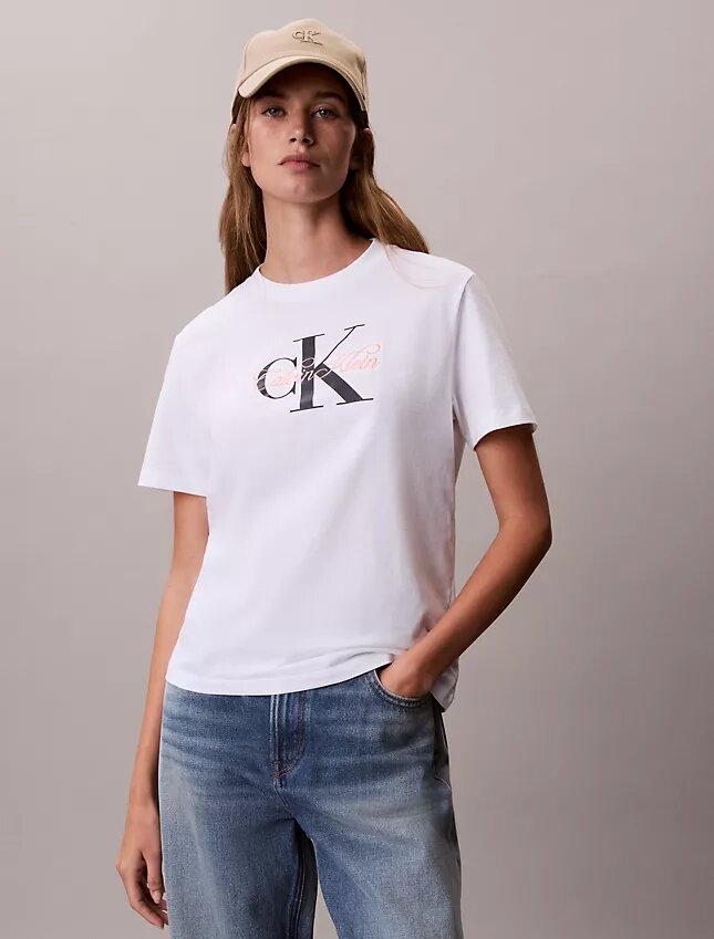 Camiseta clásica con gráfico «Script Monologo» Camiseta clásica con gráfico «Script Monologo»