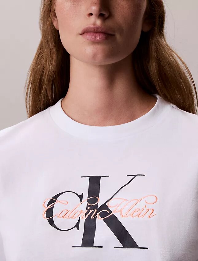 Camiseta clásica con gráfico «Script Monologo» Camiseta clásica con gráfico «Script Monologo»