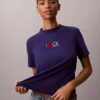 Camiseta clásica con logo de corazón Camiseta clásica con logo de corazón
