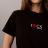 Camiseta clásica con logo de corazón Camiseta clásica con logo de corazón