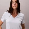 Camiseta con cuello en V y Monogram Camiseta con cuello en V y Monogram