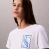 Camiseta corta de corte cuadrado con logotipo en letra cursiva Camiseta corta de corte cuadrado con logotipo en letra cursiva