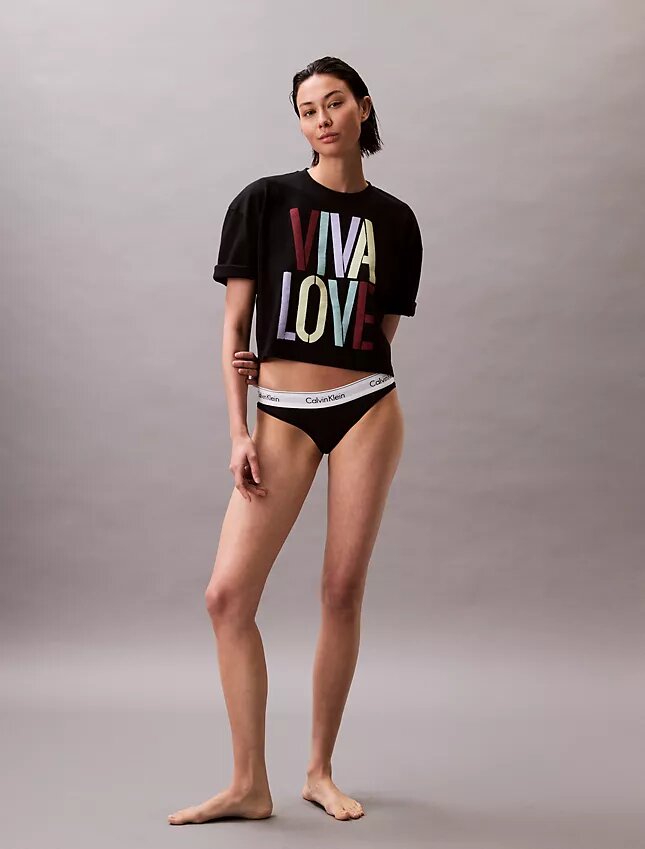 Camiseta corta holgada «Pride Viva Love» de Marc Hundley Camiseta corta holgada «Pride Viva Love» de Marc Hundley