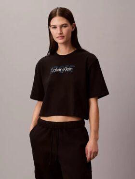 Camiseta corta y holgada Commuter Camiseta corta y holgada Commuter