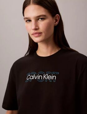 Camiseta corta y holgada Commuter Camiseta corta y holgada Commuter