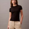 Camiseta de algodón con ribete contorneado Camiseta de algodón con ribete contorneado