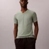 Camiseta de cuello en V de corte ajustado, paquete de 3, mezcla de Cotton Stretch Camiseta de cuello en V de corte ajustado, paquete de 3, mezcla de Cotton Stretch