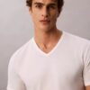 Camiseta de cuello en V de corte ajustado, paquete de 3, mezcla de Cotton Stretch Camiseta de cuello en V de corte ajustado, paquete de 3, mezcla de Cotton Stretch