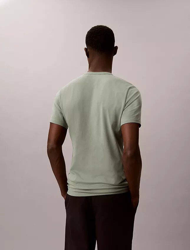 Camiseta de cuello en V de corte ajustado, paquete de 3, mezcla de Cotton Stretch Camiseta de cuello en V de corte ajustado, paquete de 3, mezcla de Cotton Stretch