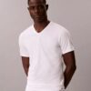 Camiseta de cuello en V de corte ajustado, paquete de 3, mezcla de Cotton Stretch Camiseta de cuello en V de corte ajustado, paquete de 3, mezcla de Cotton Stretch
