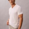 Camiseta de cuello en V de corte ajustado, paquete de 3, mezcla de Cotton Stretch Camiseta de cuello en V de corte ajustado, paquete de 3, mezcla de Cotton Stretch