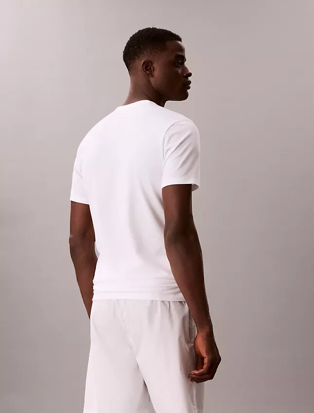 Camiseta de cuello en V de corte ajustado, paquete de 3, mezcla de Cotton Stretch Camiseta de cuello en V de corte ajustado, paquete de 3, mezcla de Cotton Stretch