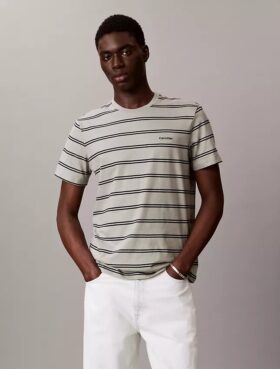 Camiseta de cuello redondo a rayas Liquid Touch