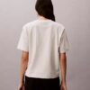 Camiseta de cuello redondo con corte holgado y logotipo estándar Camiseta de cuello redondo con corte holgado y logotipo estándar