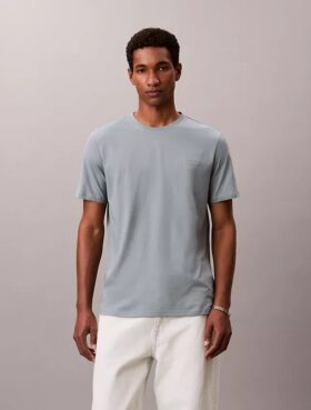 Camiseta de cuello redondo Liquid Touch