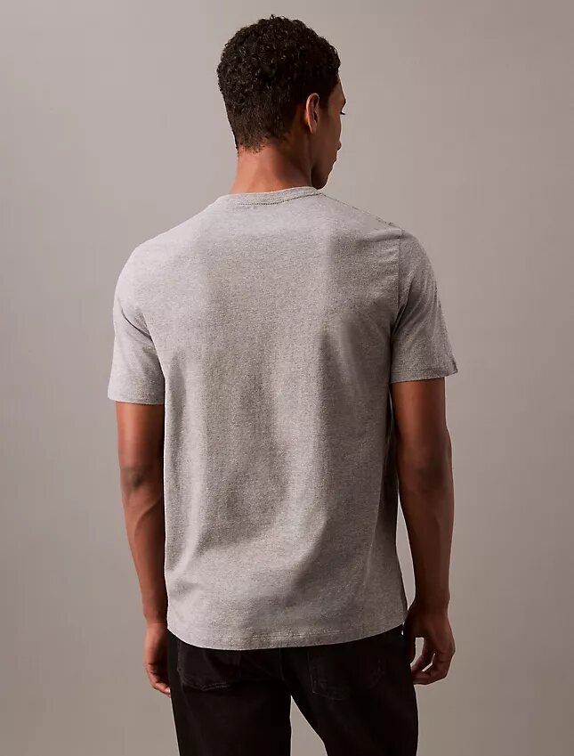 Camiseta de cuello redondo Monólogo Camiseta de cuello redondo Monólogo