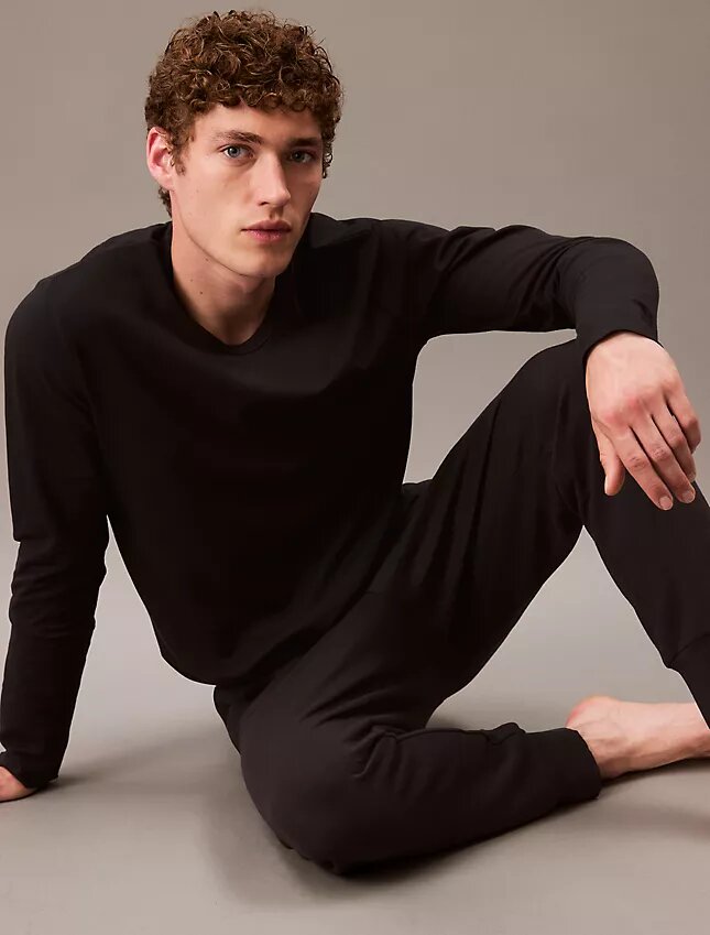 Camiseta de dormir CK Black Slim de cuello redondo Camiseta de dormir CK Black Slim de cuello redondo