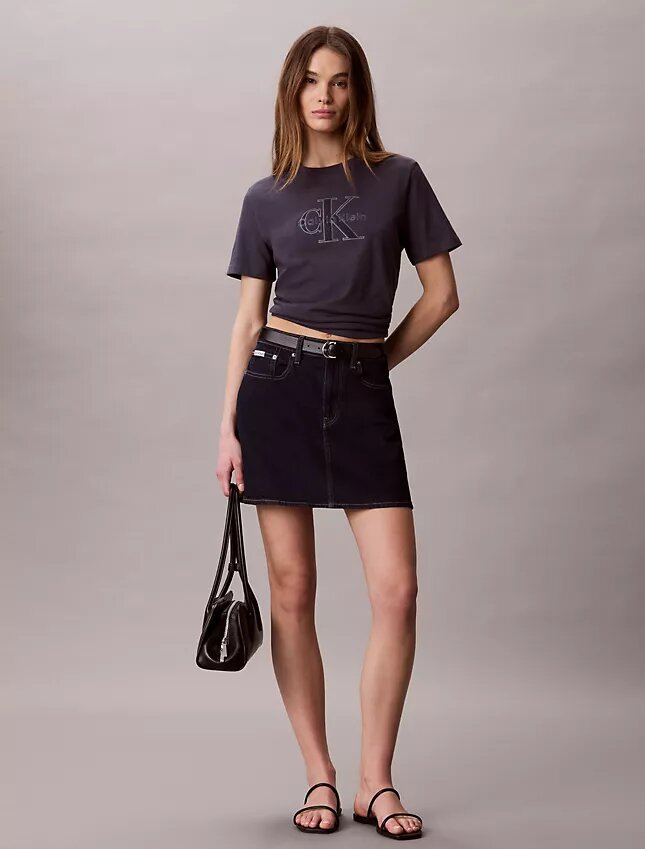 Camiseta gráfica de felpa para bebé con el diseño «Monólogo» Camiseta gráfica de felpa para bebé con el diseño «Monólogo»