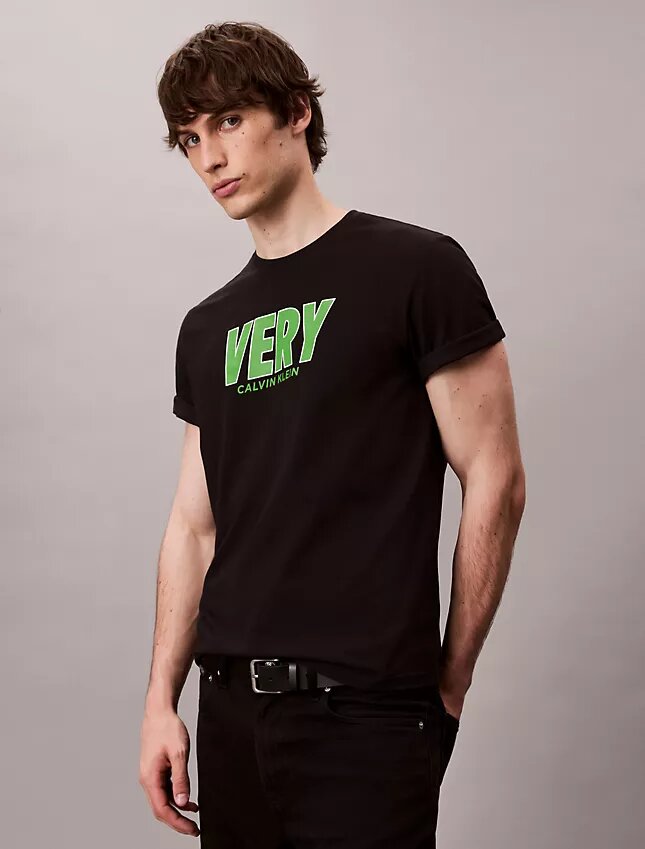 Camiseta holgada con estampado muy llamativo Camiseta holgada con estampado muy llamativo