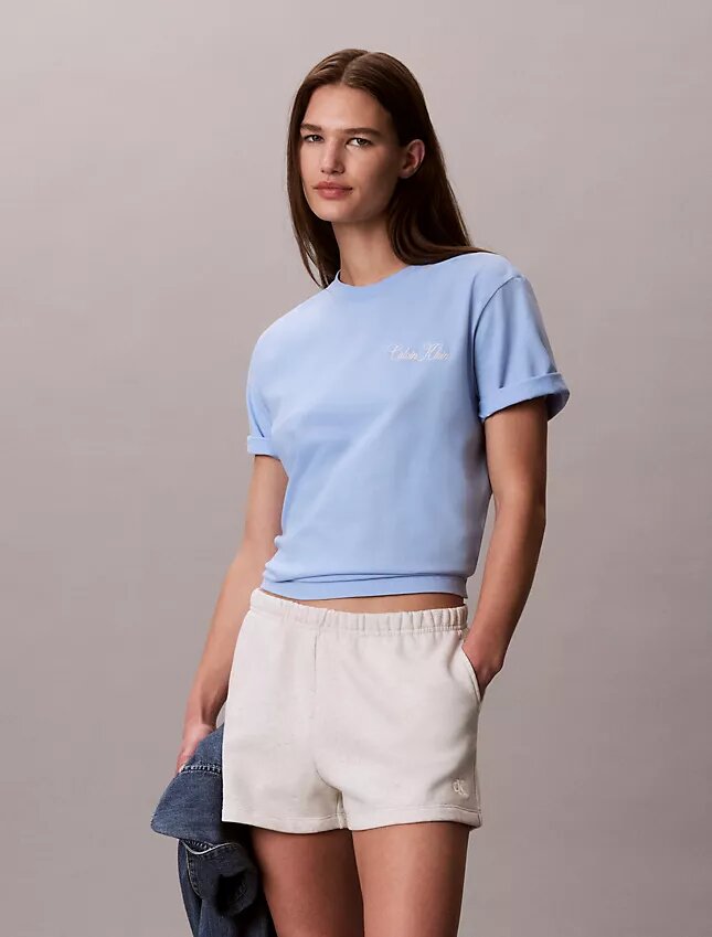 Camiseta holgada con gráfico de Calvin Klein en cursiva Camiseta holgada con gráfico de Calvin Klein en cursiva