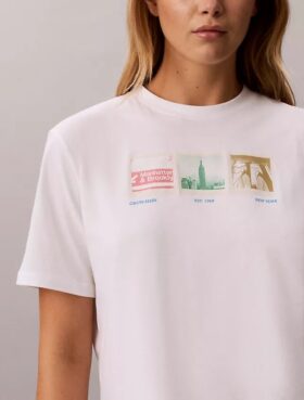 Camiseta holgada con gráfico de tiras de fotos de Nueva York
