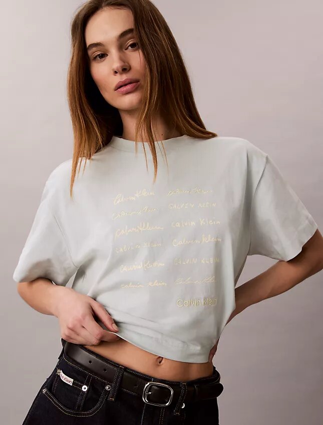 Camiseta holgada con gráfico del logotipo Camiseta holgada con gráfico del logotipo