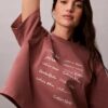 Camiseta holgada con gráfico del logotipo Camiseta holgada con gráfico del logotipo