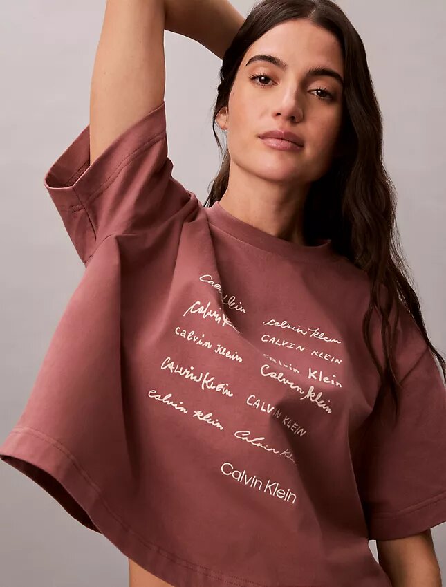 Camiseta holgada con gráfico del logotipo Camiseta holgada con gráfico del logotipo
