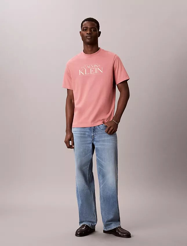 Camiseta holgada con gráfico del logotipo Camiseta holgada con gráfico del logotipo