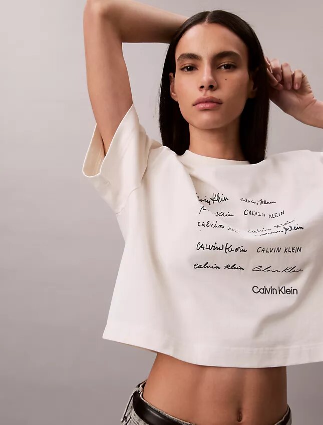 Camiseta holgada con gráfico del logotipo Camiseta holgada con gráfico del logotipo