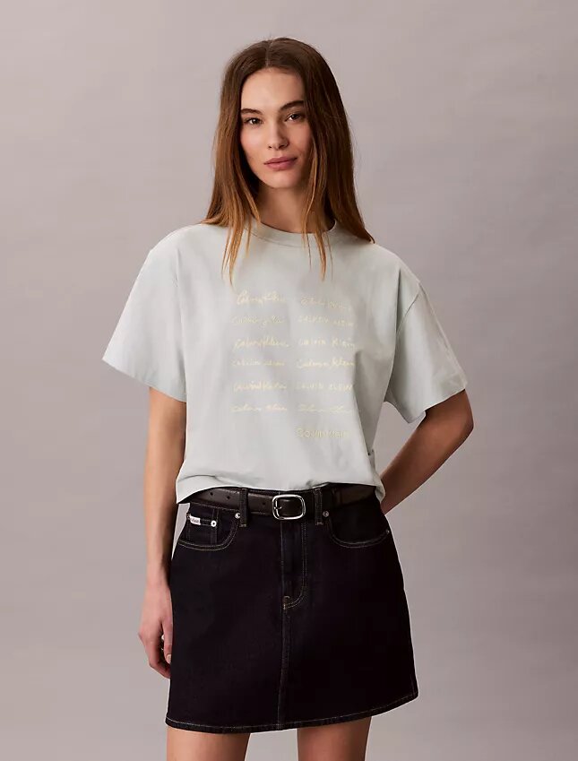 Camiseta holgada con gráfico del logotipo Camiseta holgada con gráfico del logotipo