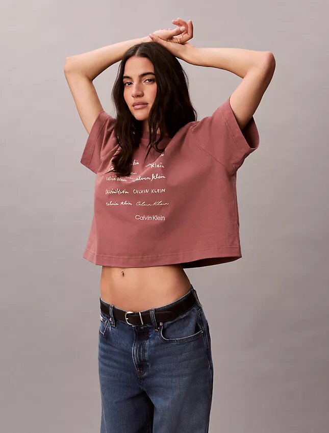 Camiseta holgada con gráfico del logotipo Camiseta holgada con gráfico del logotipo