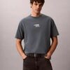 Camiseta holgada con gráfico del logotipo de 1989 bordado Camiseta holgada con gráfico del logotipo de 1989 bordado