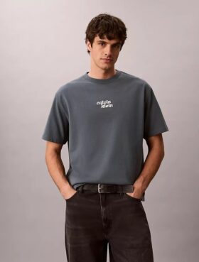 Camiseta holgada con gráfico del logotipo de 1989 bordado