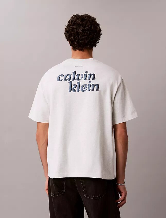 Camiseta holgada con gráfico del logotipo de 1989 bordado Camiseta holgada con gráfico del logotipo de 1989 bordado