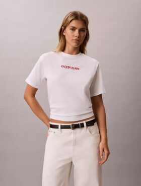Camiseta holgada con gráfico del logotipo de Calvin Klein