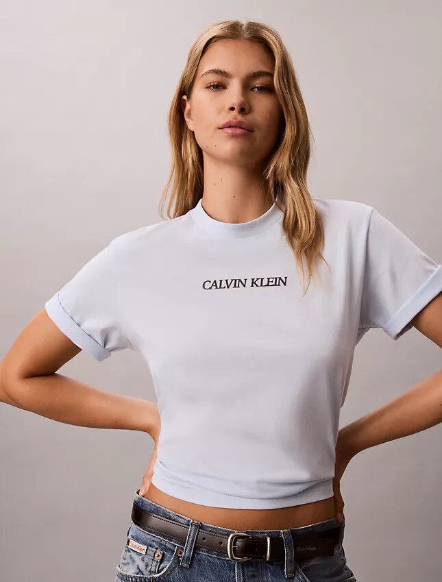 Camiseta holgada con gráfico del logotipo de Calvin Klein Camiseta holgada con gráfico del logotipo de Calvin Klein