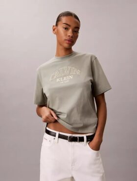 Camiseta holgada con gráfico del logotipo del arco