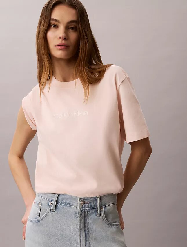 Camiseta holgada con logotipo estándar Camiseta holgada con logotipo estándar